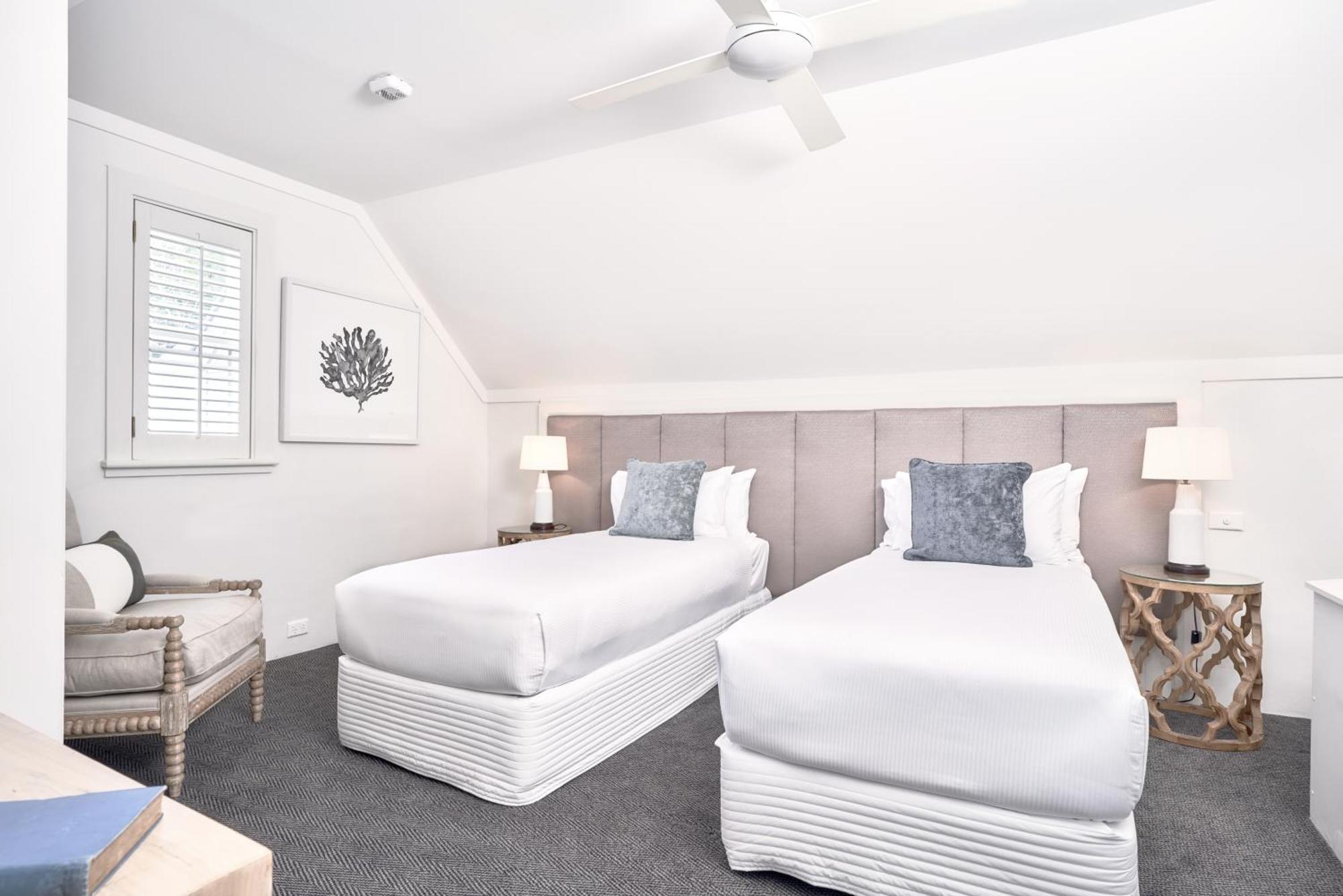 Hotel Anchorage Port Stephens Corlette Esterno foto