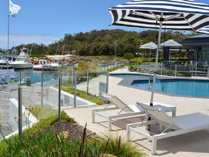 Hotel Anchorage Port Stephens Corlette Esterno foto