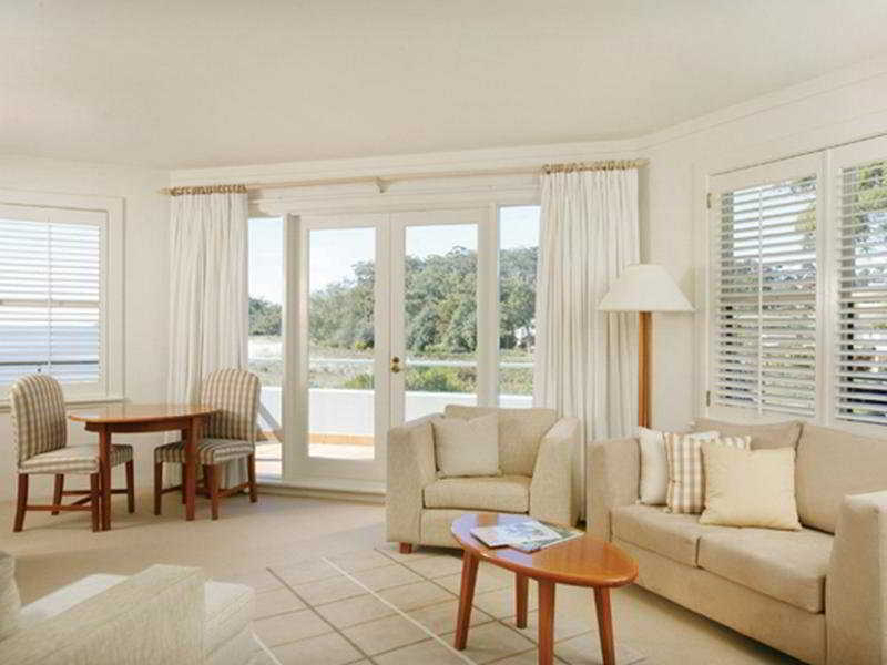 Hotel Anchorage Port Stephens Corlette Esterno foto