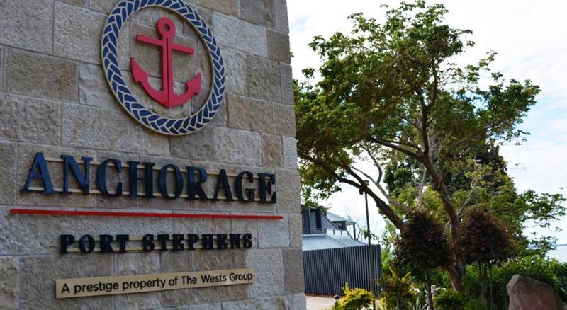 Hotel Anchorage Port Stephens Corlette Esterno foto