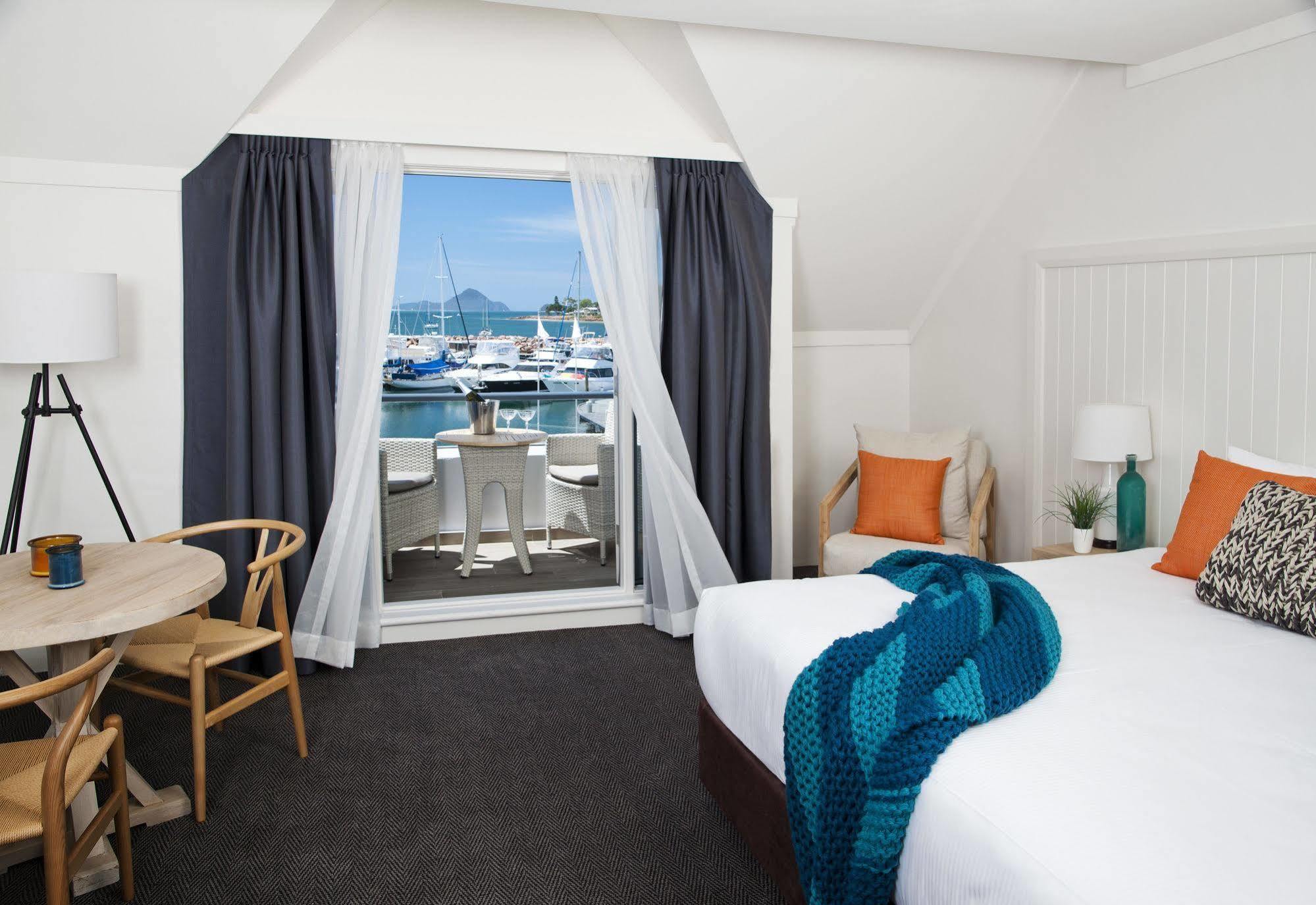 Hotel Anchorage Port Stephens Corlette Esterno foto