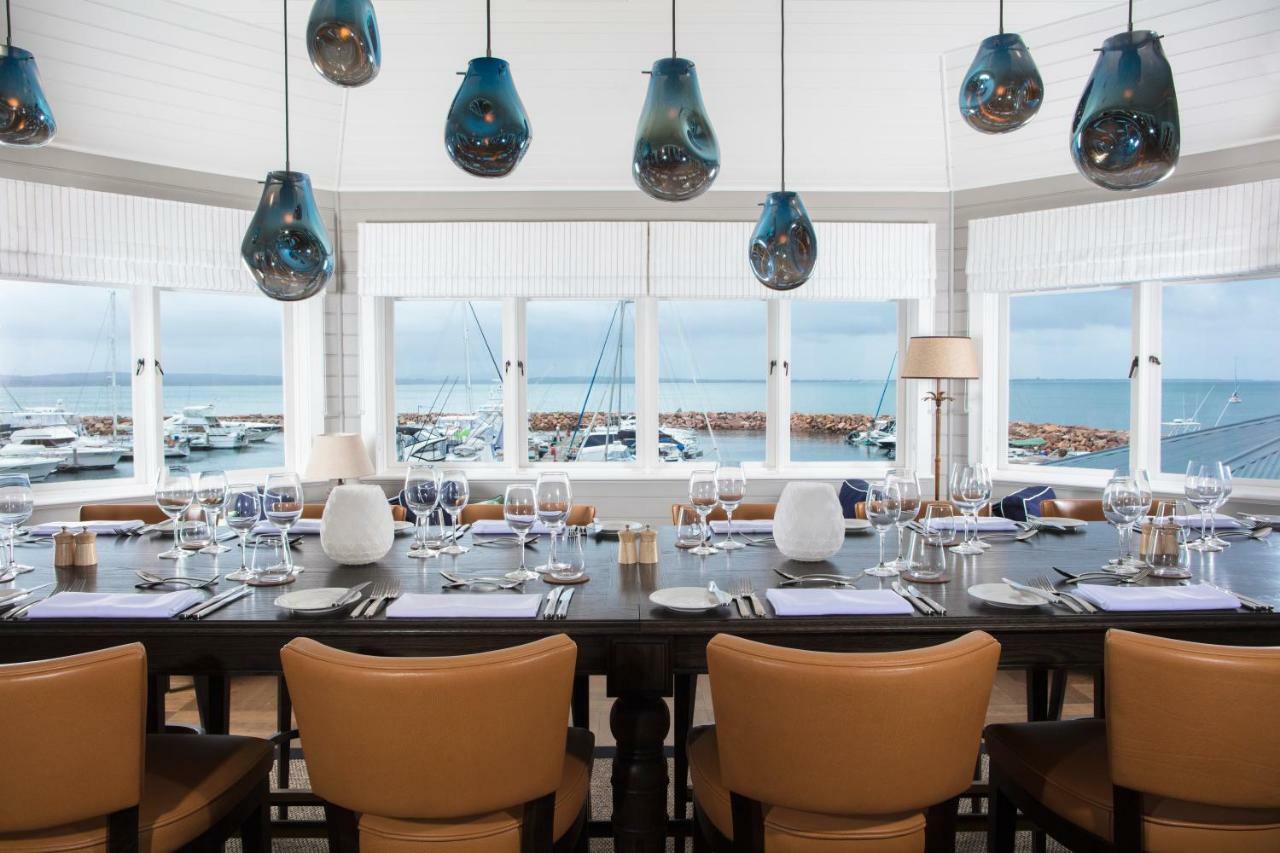 Hotel Anchorage Port Stephens Corlette Esterno foto