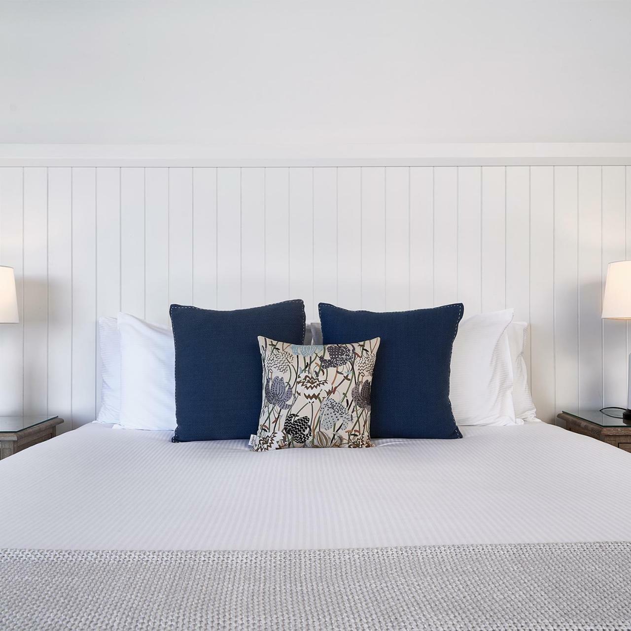 Hotel Anchorage Port Stephens Corlette Esterno foto