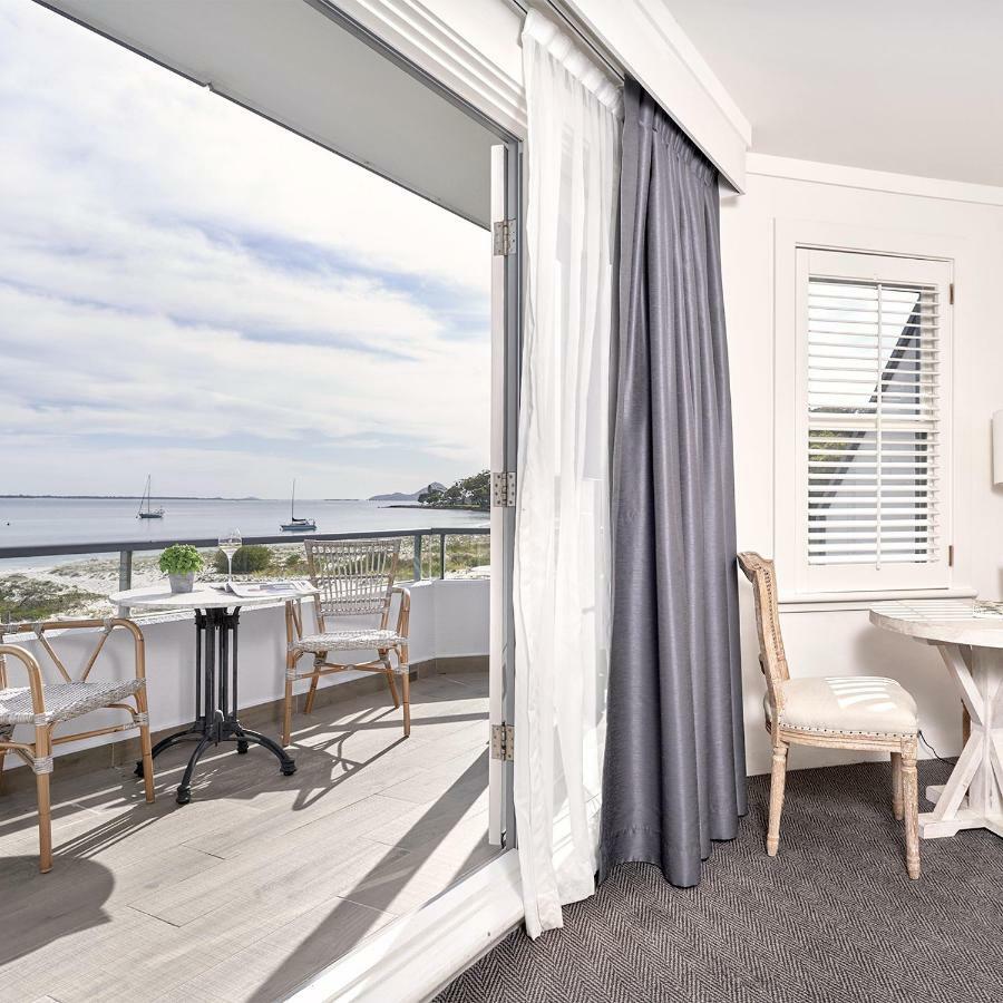 Hotel Anchorage Port Stephens Corlette Esterno foto
